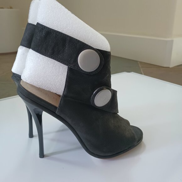 L.A.M.B. Shelbie Bottie Hells Black Leather - Picture 2 of 8